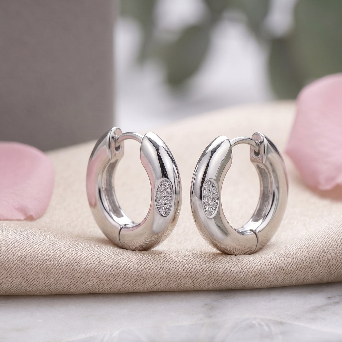 Icon Hoops Silver
