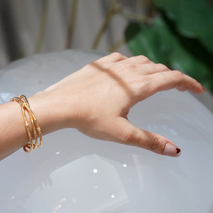 Double Infinity Bracelet Gold